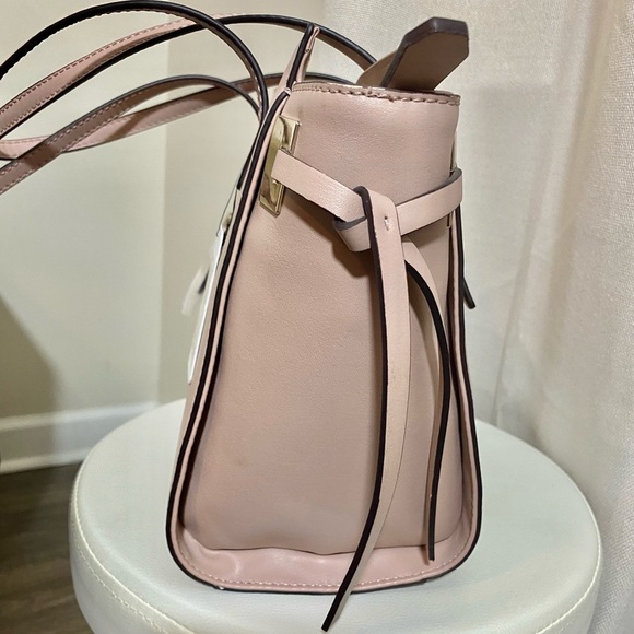 Guess Pink Leather Tote Bag - Picture 3 of 11